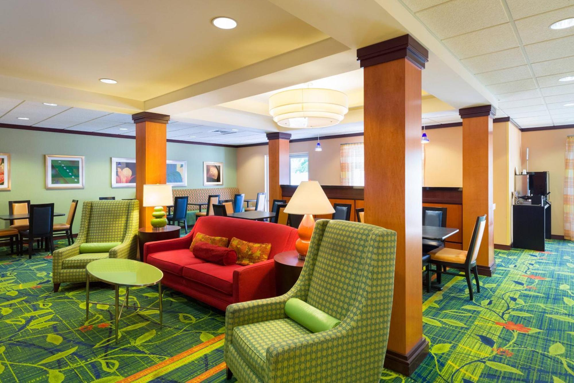 Fairfield Inn & Suites Lock Haven Esterno foto